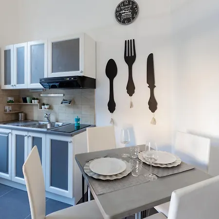 Le Belle Arti By Interhome شقة